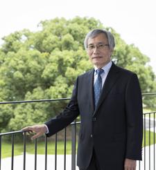 Prof. Kazuo Hotate